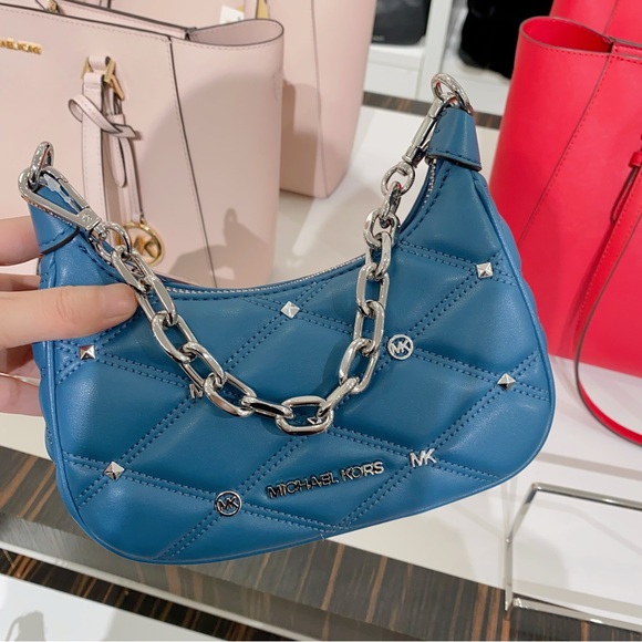 Michael Kors Handbags - Michael Kors Cora mini shoulder bag / crossbody